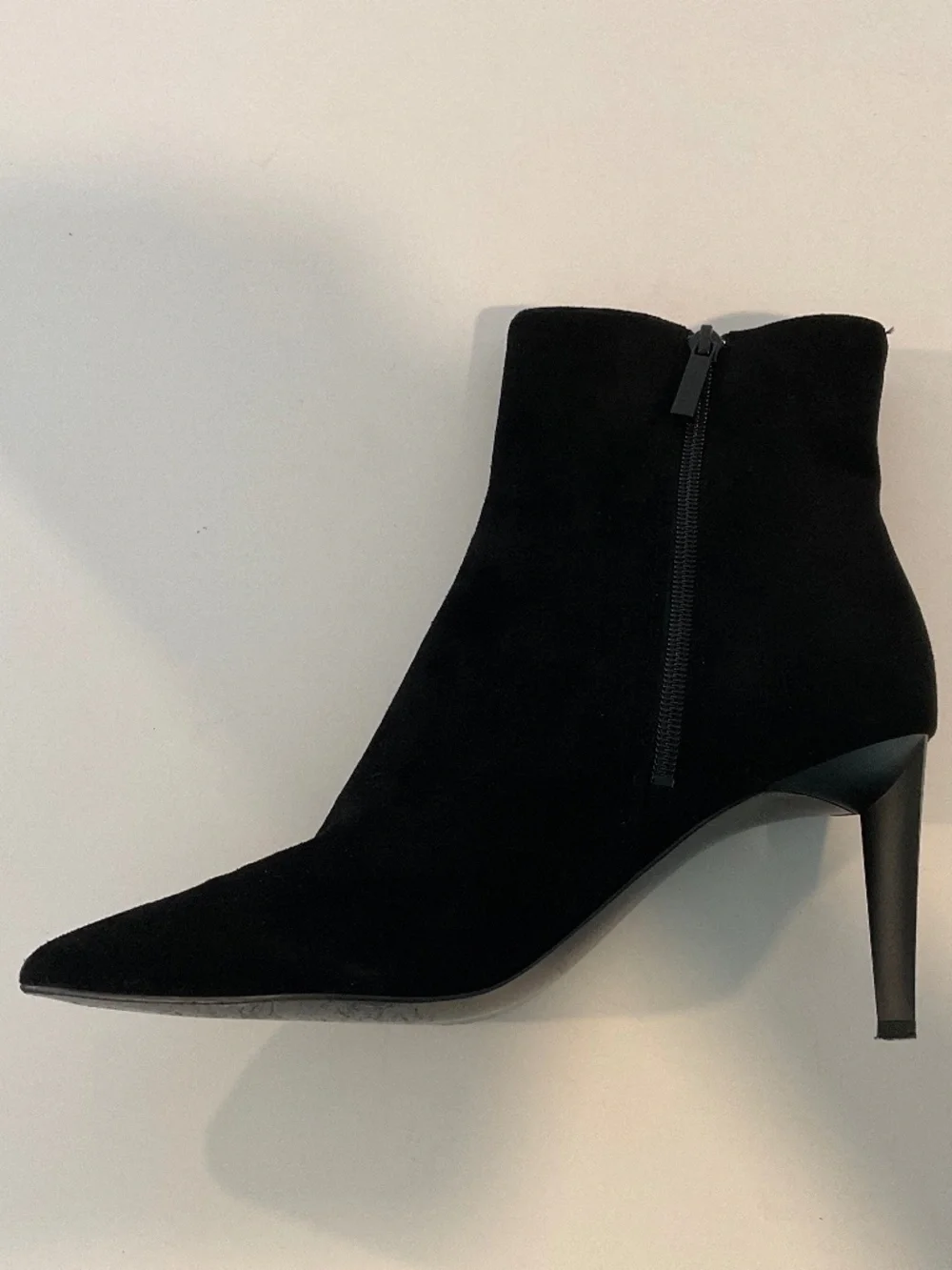 Kendall & Kylie Booties Black Suede Size 7.5